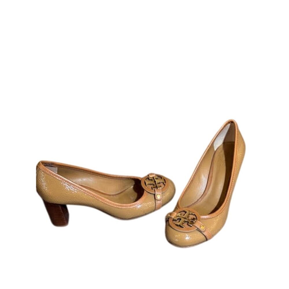 Women’s Tan Patent Leather Block Heel Pumps with Buckle Detail - Picture 7 of 10